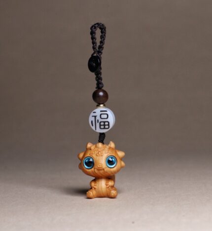 Tanxin, baby dragon, log carving, twelve zodiac dragon, portable text play, car pendant, attract good fortune and peace