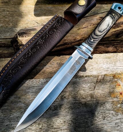 Make outdoor knives with the wind, portable knives for survival in the wilderness, durable and wear-resistant